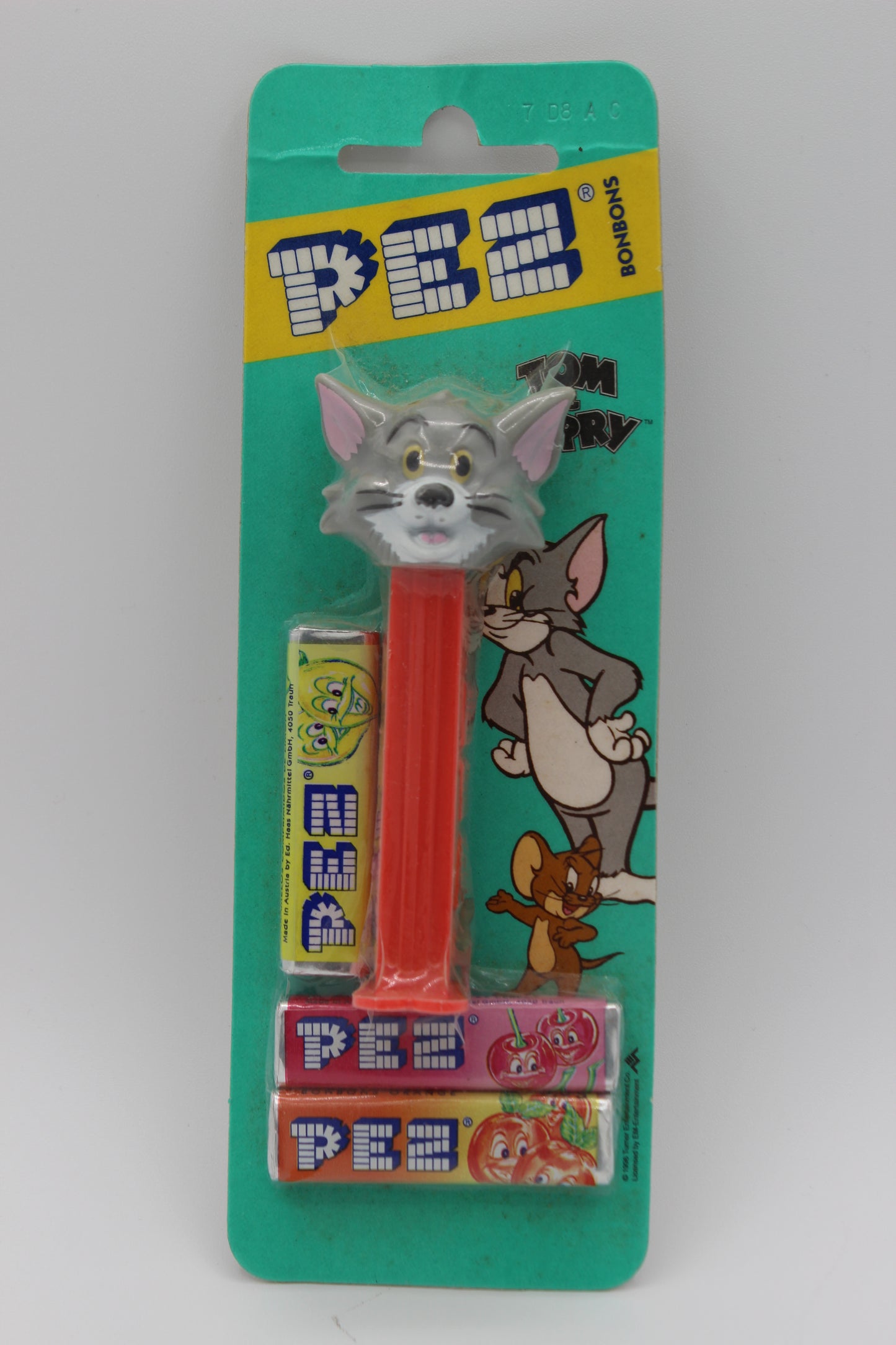 Tom & Jerry Pez, 5 Piece Set, Tom, Jerry, Spike, Droopy (cracked foot) & Tuffy, European, Mint on Card!
