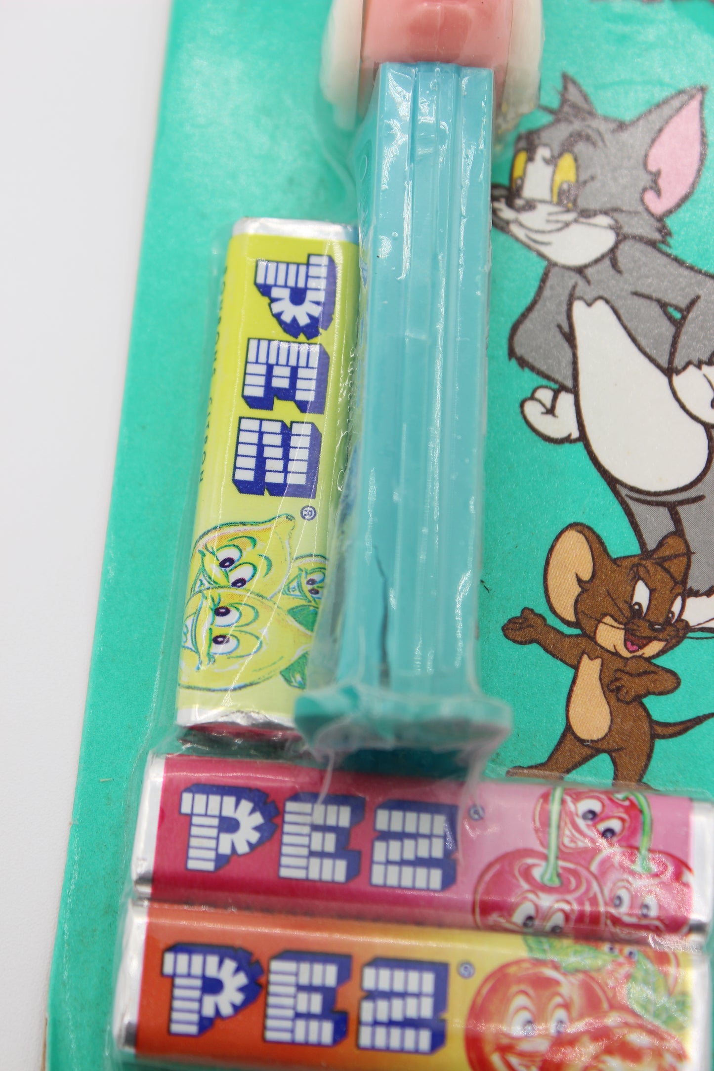 Tom & Jerry Pez, 5 Piece Set, Tom, Jerry, Spike, Droopy (cracked foot) & Tuffy, European, Mint on Card!