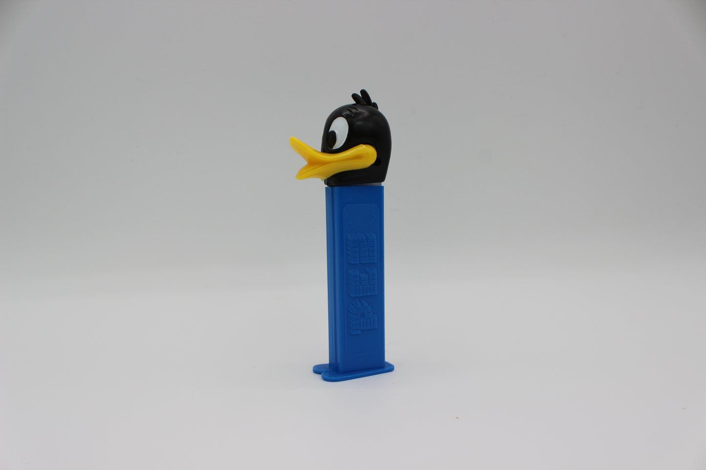 Daffy Duck Pez, 90s era, Solid Beak B, Loose