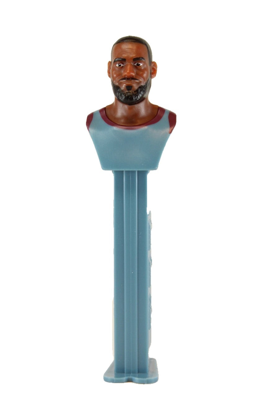 LeBron James Pez, Space Jam 2, Loose